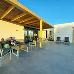 فيلة Tabaiba En Con Piscina